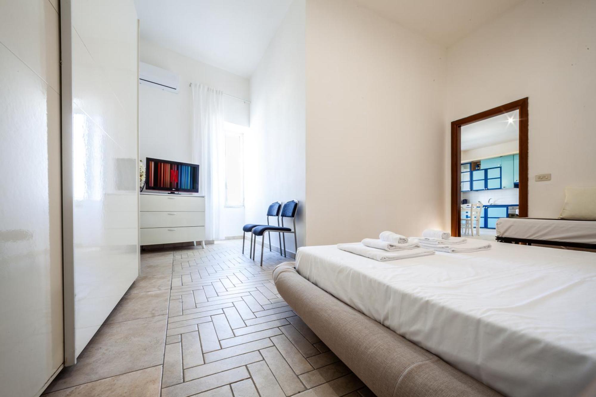 Mh Suites Rooms Apartments Bacoli Exteriör bild