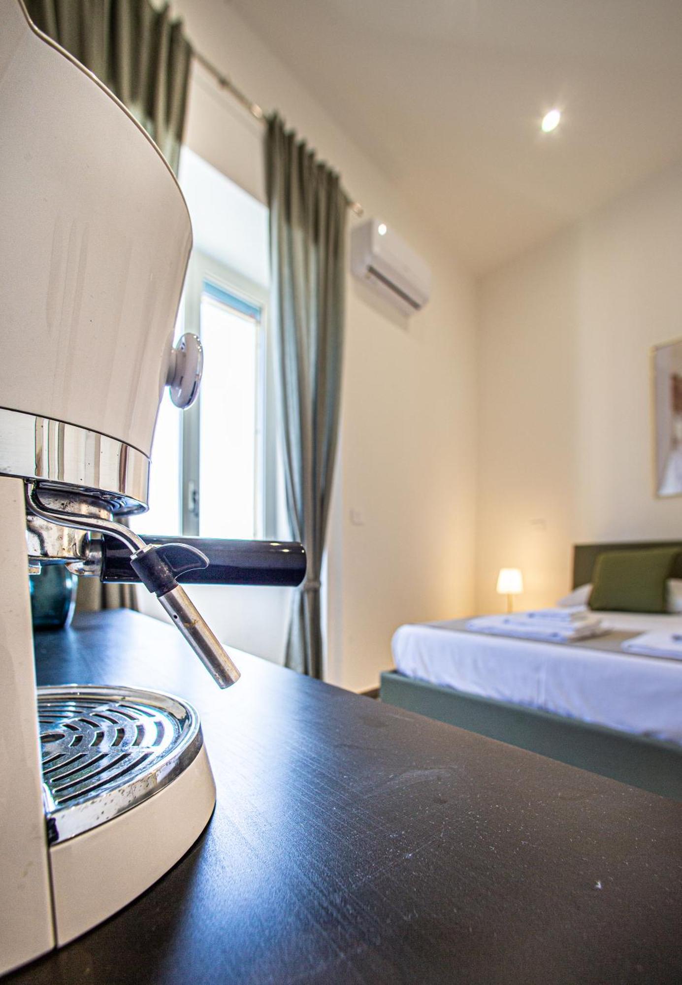 Mh Suites Rooms Apartments Bacoli Exteriör bild
