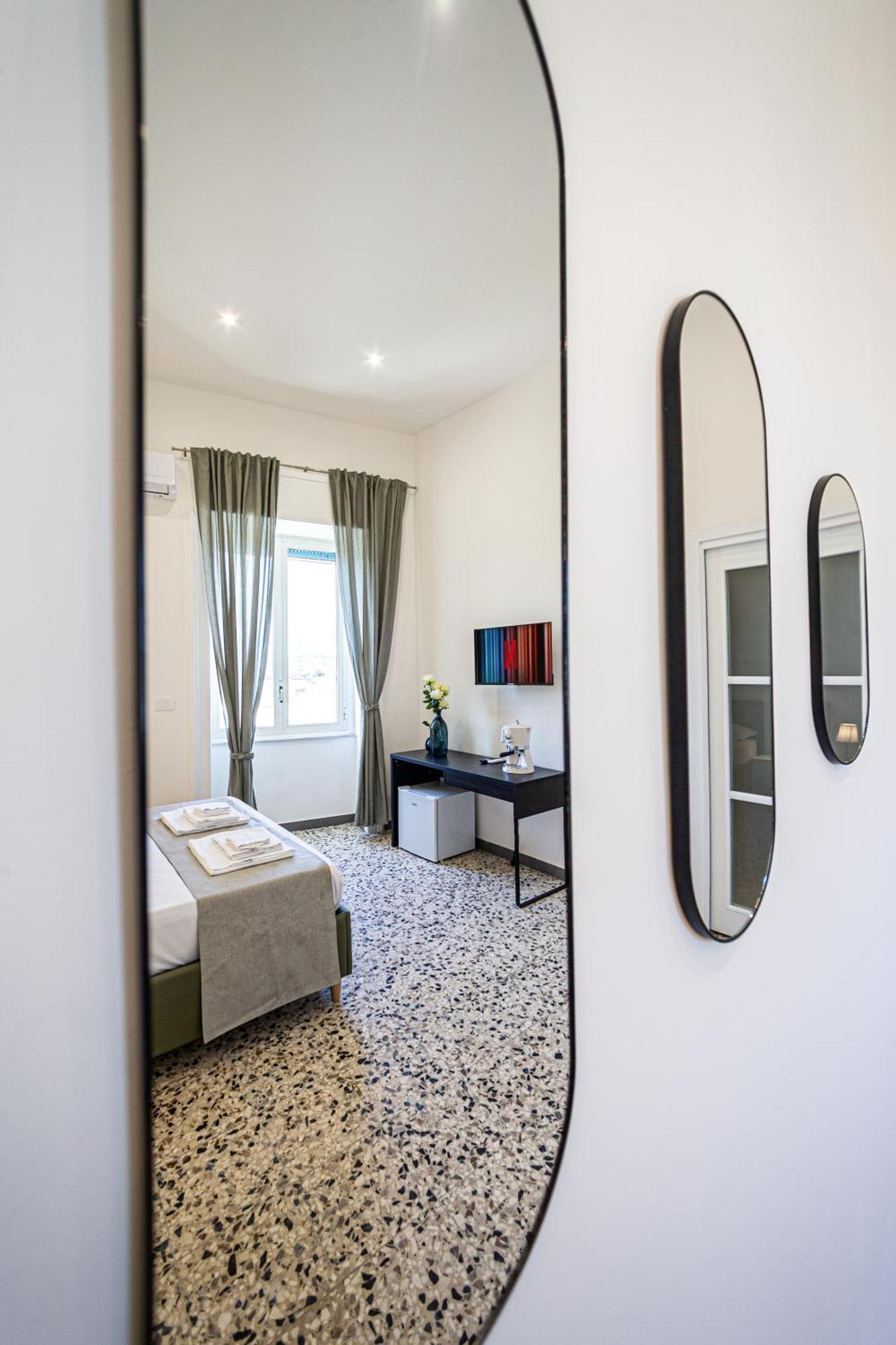 Mh Suites Rooms Apartments Bacoli Exteriör bild
